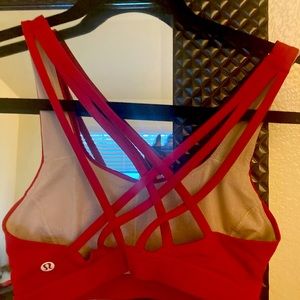 Lululemon bra
